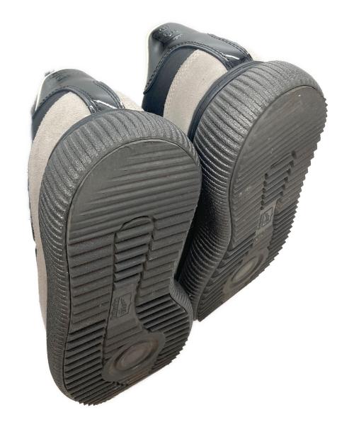 Onitsuka Tiger（オニツカタイガー）Onitsuka Tiger (オニツカタイガー) DELECITY グレー×ブラック サイズ:27.5cmの古着・服飾アイテム