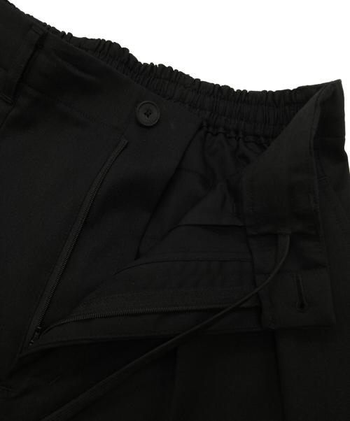 MAISON SPECIAL（メゾンスペシャル）MAISON SPECIAL (メゾンスペシャル) Wool Mix Continuous Tow-Tuck Wide Pants ブラックの古着・服飾アイテム