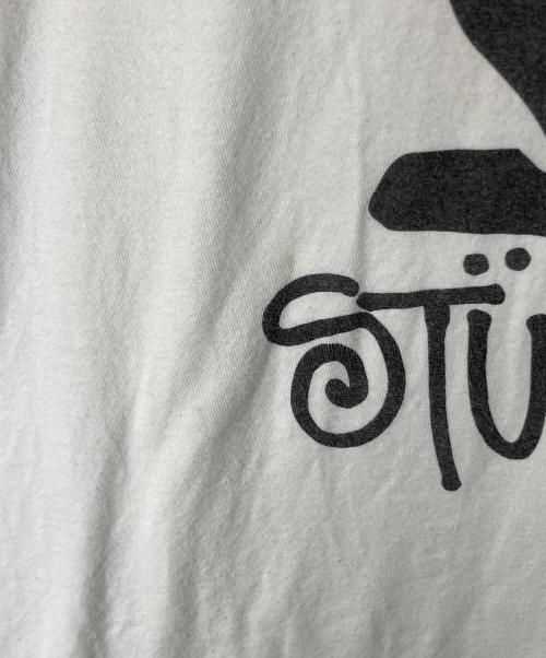 stussy（ステューシー）stussy (ステューシー) シャドーマンプリントT ホワイト サイズ:Ⅿの古着・服飾アイテム