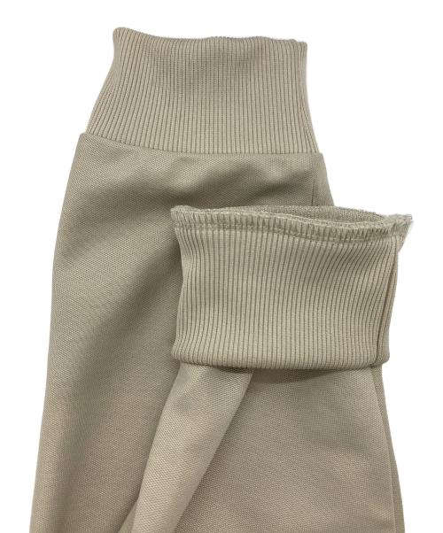 FRED PERRY（フレッドペリー）FRED PERRY (フレッドペリー) トラックジャケット ベージュ サイズ:Lの古着・服飾アイテム