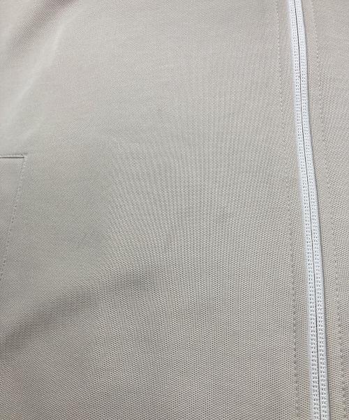FRED PERRY（フレッドペリー）FRED PERRY (フレッドペリー) トラックジャケット ベージュ サイズ:Lの古着・服飾アイテム
