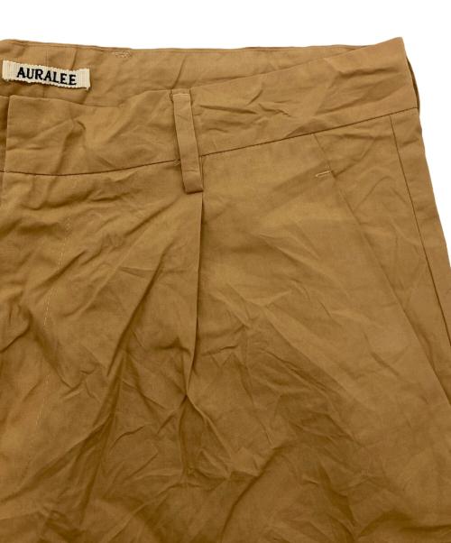 AURALEE（オーラリー）AURALEE (オーラリー) WRINKLED WASHED FINX TWILL PANTS ベージュ サイズ:4の古着・服飾アイテム