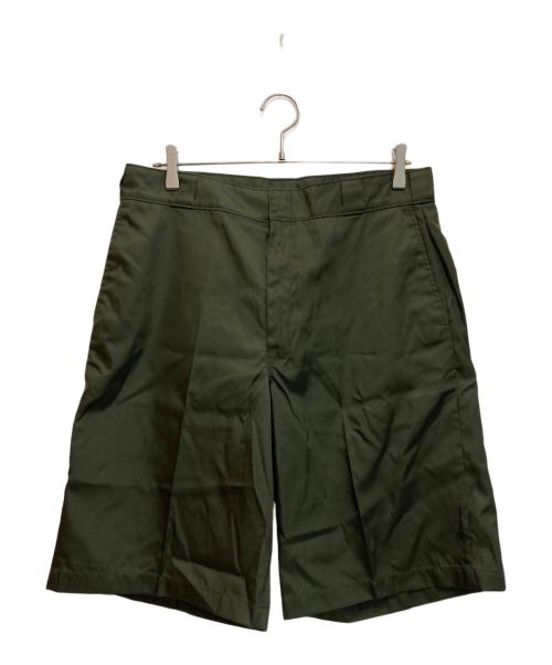 PRADA（プラダ）PRADA (プラダ) Re-Nylon バミューダショーツ ハーフパンツ カーキ サイズ:48の古着・服飾アイテム