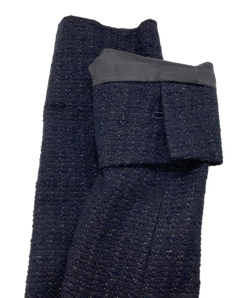 23区（ニジュウサンク）23区 (ニジュウサンク) コサージュ付ツイードセットアップ ネイビー×ブラック サイズ:38の古着・服飾アイテム