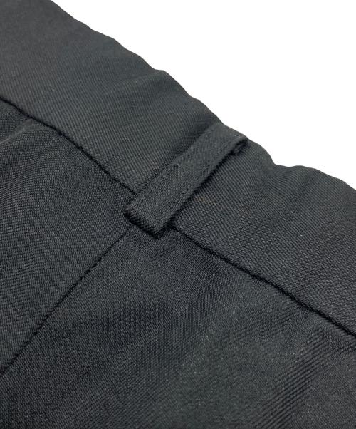 COMME des GARCONS HOMME PLUS（コムデギャルソンオムプリュス）COMME des GARCONS HOMME PLUS (コムデギャルソンオムプリュス) ポリ縮絨 タックパンツ ブラック サイズ:Sの古着・服飾アイテム