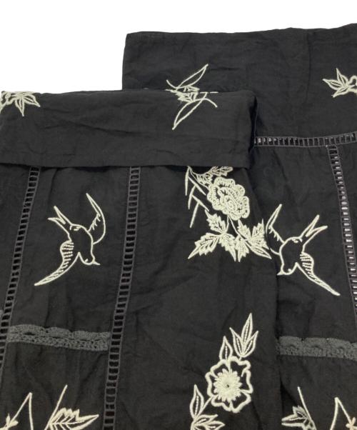 TODAYFUL（トゥデイフル）TODAYFUL (トゥデイフル) Embroidery Patchwork Trousers ブラック サイズ:36の古着・服飾アイテム