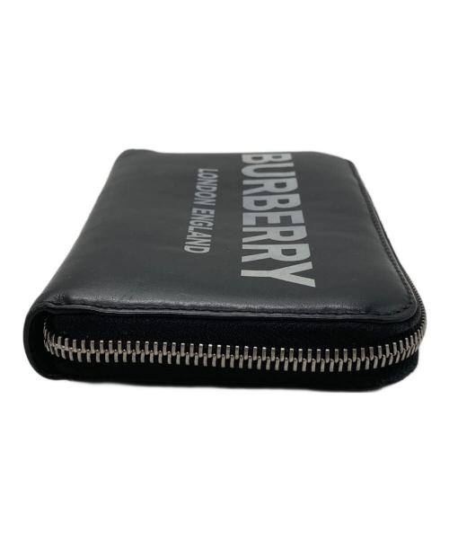 BURBERRY（バーバリー）BURBERRY (バーバリー) ラウンドファスナー財布 ブラック サイズ:-の古着・服飾アイテム