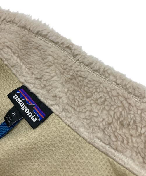 Patagonia（パタゴニア）Patagonia (パタゴニア) CLASSIC RETRO-X VEST ベージュ×ネイビー サイズ:XLの古着・服飾アイテム