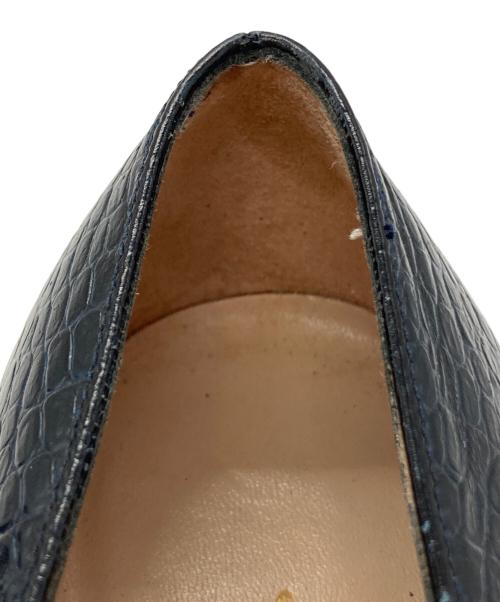 Salvatore Ferragamo（サルヴァトーレ フェラガモ）Salvatore Ferragamo (サルヴァトーレ フェラガモ) ガンチーニ型押し調パンプス ネイビー サイズ:6 1/2の古着・服飾アイテム