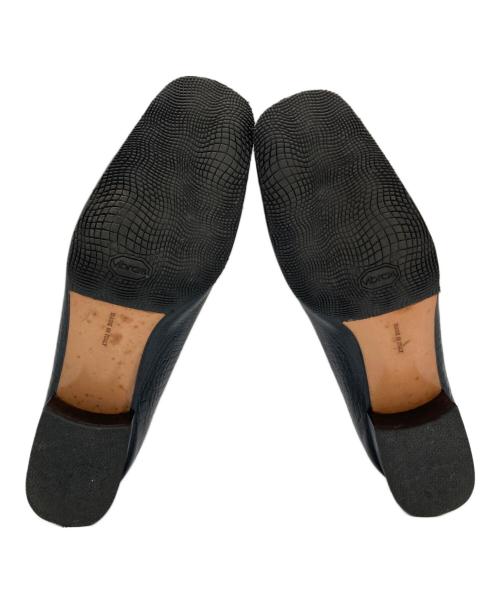 Salvatore Ferragamo（サルヴァトーレ フェラガモ）Salvatore Ferragamo (サルヴァトーレ フェラガモ) ガンチーニ型押し調パンプス ネイビー サイズ:6 1/2の古着・服飾アイテム