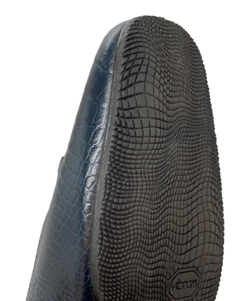 Salvatore Ferragamo（サルヴァトーレ フェラガモ）Salvatore Ferragamo (サルヴァトーレ フェラガモ) ガンチーニ型押し調パンプス ネイビー サイズ:6 1/2の古着・服飾アイテム