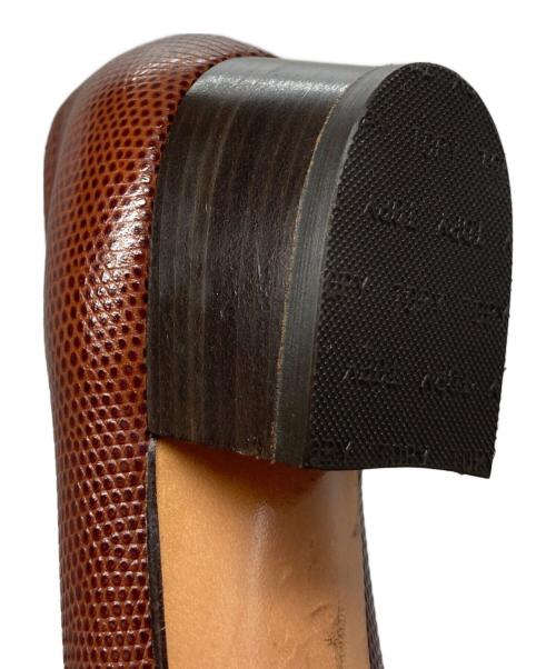 Salvatore Ferragamo（サルヴァトーレ フェラガモ）Salvatore Ferragamo (サルヴァトーレ フェラガモ) ヴァラリボンパンプス ブラウン サイズ:6 1/2の古着・服飾アイテム