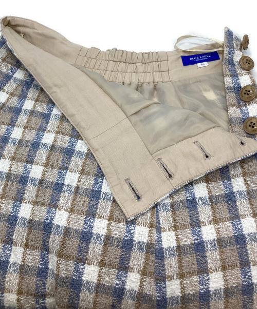 BLUE LABEL CRESTBRIDGE（ブルーレーベルクレストブリッジ）BLUE LABEL CRESTBRIDGE (ブルーレーベルクレストブリッジ) チェックスカート ベージュ×ブルー サイズ:SIZE S (36)の古着・服飾アイテム