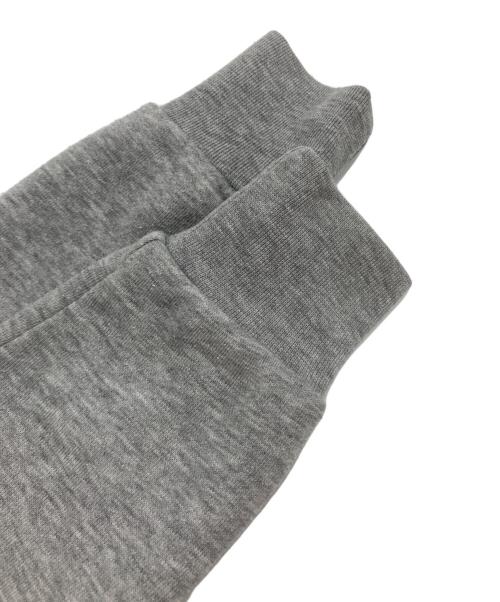 GOOD DESIGN SHOP COMME des GARCONS（グッドデザインショップ コムデギャルソン）GOOD DESIGN SHOP COMME des GARCONS (グッドデザインショップ コムデギャルソン) バックロゴプリントスウェット グレー サイズ:Ⅿの古着・服飾アイテム