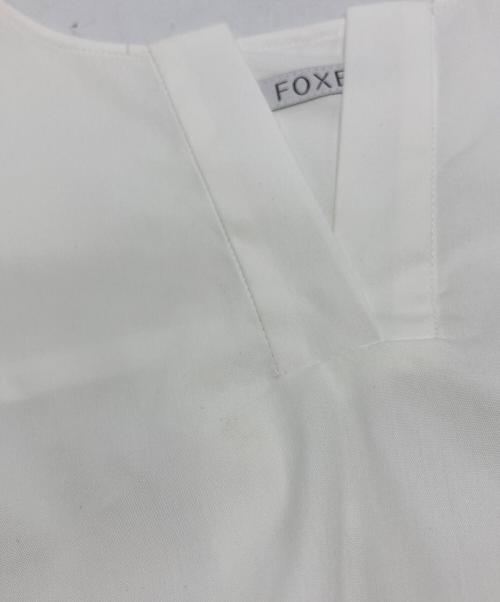 FOXEY（フォクシー）FOXEY (フォクシー) キーネック ブラウス ホワイト サイズ:42の古着・服飾アイテム