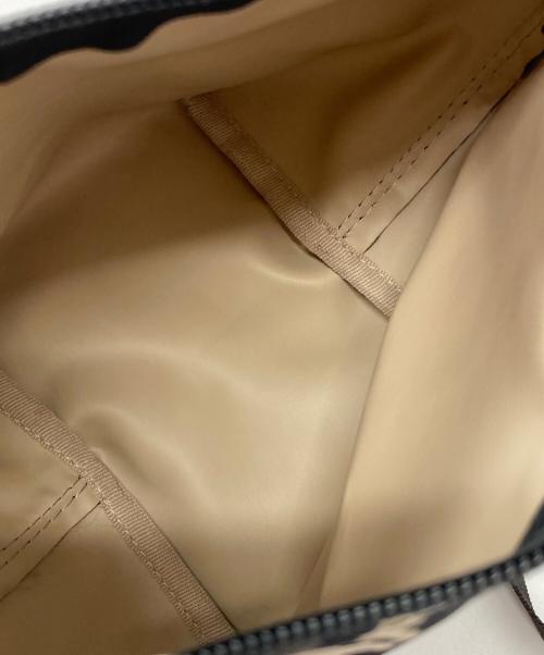 Herve Chapelier（エルベシャプリエ）Herve Chapelier (エルベシャプリエ) ナイロン舟型ショルダーバッグS ベージュ サイズ:-の古着・服飾アイテム