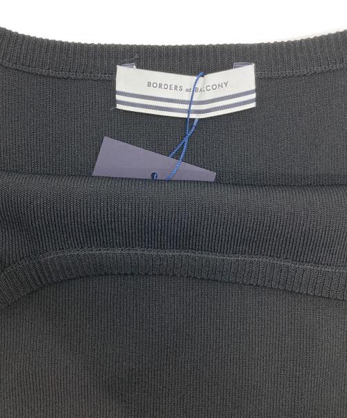 BORDERS at BALCONY（ボーダーズアットバルコニー）BORDERS AT BALCONY (ボーダーズアットバルコニー) PEARL OFF SHOULDER TOP ブラック サイズ:38の古着・服飾アイテム