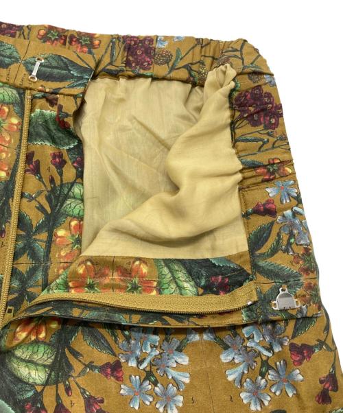 CABAN（キャバン）CABaN (キャバン) シルク パレルモフラワープリントワイドパンツ イエロー サイズ:Sの古着・服飾アイテム