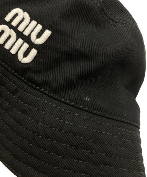 MIU MIU（ミュウミュウ）MIU MIU (ミュウミュウ) バケットハット ブラック サイズ:Sの古着・服飾アイテム