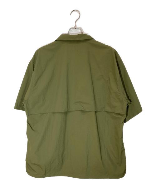 ATMOS（アトモス）ATMOS (アトモス) S/S Nylon Utility Shirt カーキ サイズ:XLの古着・服飾アイテム