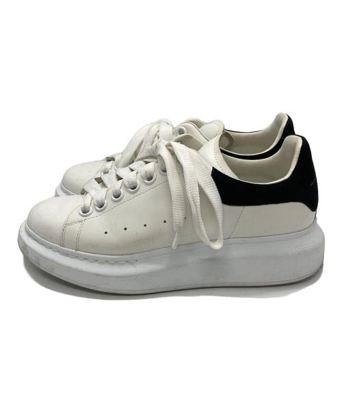 ALEXANDER McQUEEN（アレキサンダーマックイーン）ALEXANDER McQUEEN (アレキサンダーマックイーン) ローカットスニーカー ホワイト サイズ:37の古着・服飾アイテム