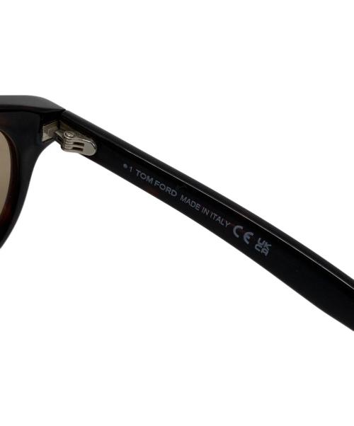 TOM FORD（トムフォード）TOM FORD (トムフォード) ウェリントンサングラス ブラウン サイズ:52□20 145の古着・服飾アイテム