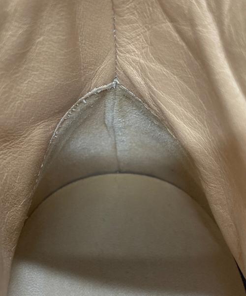 Christian Louboutin（クリスチャン・ルブタン）Christian Louboutin (クリスチャン・ルブタン) LOU SPIKES 2 FLAT マルチカラー サイズ:SIZE 42 1/2の古着・服飾アイテム