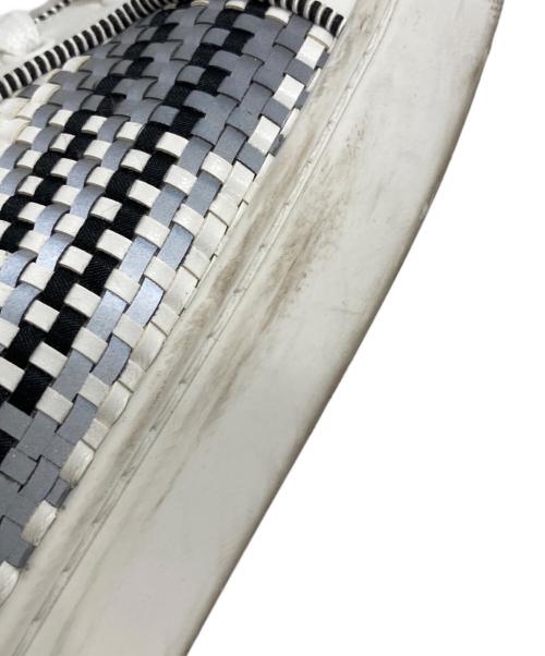 Christian Louboutin（クリスチャン・ルブタン）Christian Louboutin (クリスチャン・ルブタン) LOU SPIKES 2 FLAT マルチカラー サイズ:SIZE 42 1/2の古着・服飾アイテム