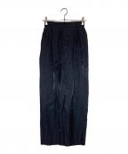 ISSEY MIYAKEイッセイミヤケ）の古着「シャイニーシアーパンツ」｜ブラック