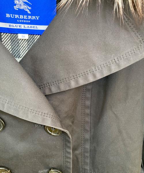 BURBERRY BLUE LABEL（バーバリー ブルー レーベル）BURBERRY BLUE LABEL (バーバリー ブルー レーベル) フォックスファーライナー付トレンチコート ブラック サイズ:38の古着・服飾アイテム