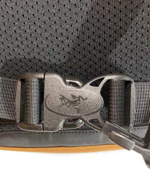 ARC'TERYX（アークテリクス）ARC'TERYX (アークテリクス) MANTIS 26L BACKPACK ブラウン サイズ:-の古着・服飾アイテム