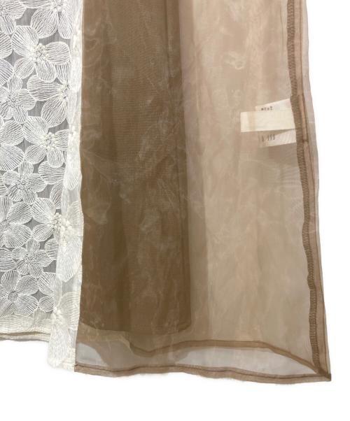 willfully（ウィルフリー）willfully (ウィルフリー) flower organdy lace switching layered OP ホワイト サイズ:Freeの古着・服飾アイテム