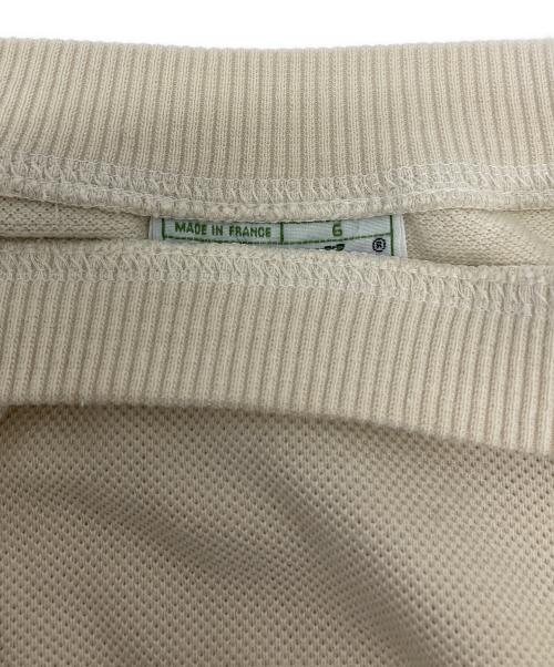 CHEMISE LACOSTE（シュミーズ ラコステ）CHEMISE LACOSTE (シュミーズ ラコステ) ゴルフ刺繍クルーネックスウェット アイボリー サイズ:6の古着・服飾アイテム