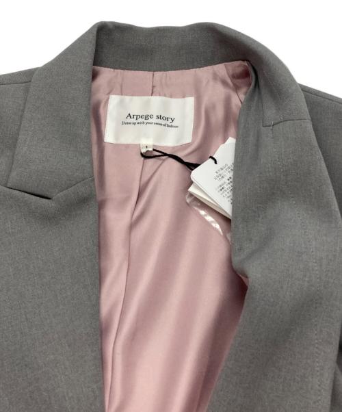 ARPEGE STORY（アルページュストーリー）ARPEGE STORY (アルページュストーリー) W釦テーラードジャケット グレー サイズ:SIZE 1の古着・服飾アイテム