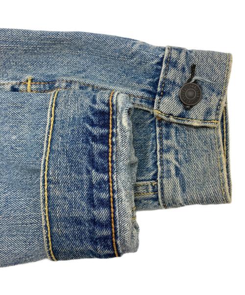 LEVI'S（リーバイス）LEVI'S (リーバイス) トラッカージャケット インディゴ サイズ:Mの古着・服飾アイテム
