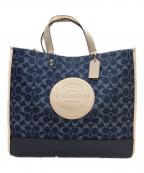 COACHコーチ）の古着「シグネチャー 2WAY トートバッグ」｜ホワイト×ネイビー