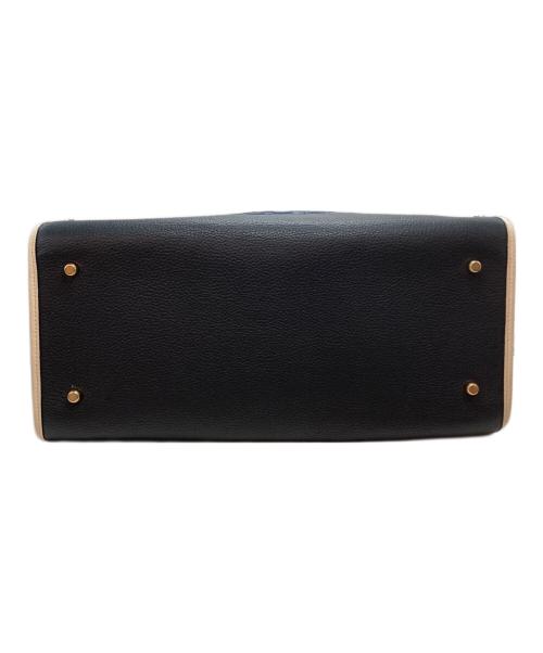 COACH（コーチ）COACH (コーチ) シグネチャー 2WAY トートバッグ ホワイト×ネイビー サイズ:-の古着・服飾アイテム