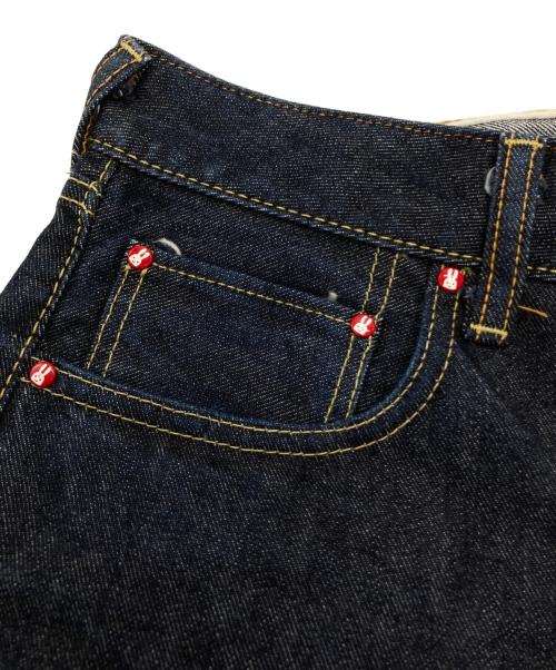 CUNE（キューン）CUNE (キューン) うさぎデニムパンツ インディゴ サイズ:32の古着・服飾アイテム