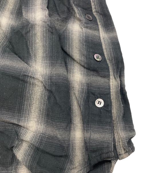 UNDERCOVER（アンダーカバー）UNDERCOVER (アンダーカバー) プルオーバーオンブレチェックシャツ ブラック×グレー サイズ:2の古着・服飾アイテム