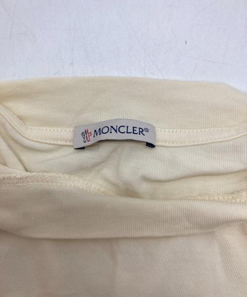 MONCLER（モンクレール）MONCLER (モンクレール) STUDS LOGO TEE ベージュ サイズ:Sの古着・服飾アイテム