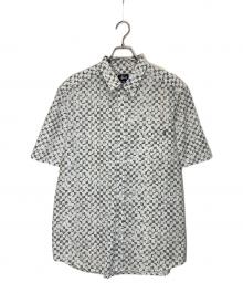 stussy（ステューシー）の古着「チェッカープリント半袖シャツ」｜グレー×ホワイト