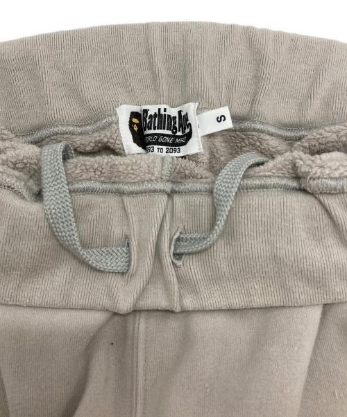A BATHING APE（アベイシングエイプ）A BATHING APE (ア ベイシング エイプ) イージーパンツ ベージュ サイズ:Sの古着・服飾アイテム