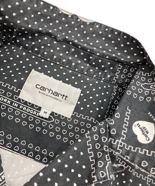 Carhartt WIP（カーハート ワーク イン プログレス）CARHARTT WIP (カーハート ワーク イン プログレス) S/S HEART BANDANA SHIRT ブラック サイズ:Ⅿの古着・服飾アイテム