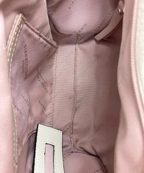 GIANNI CHIARINI（ジャンニ キアリーニ）GIANNI CHIARINI (ジャンニ キアリーニ) レザーバッグ ホワイト サイズ:-の古着・服飾アイテム