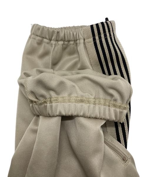 Needles（ニードルズ）Needles (ニードルズ) Charcoal (チャコール) トラックパンツ ベージュ サイズ:Lの古着・服飾アイテム