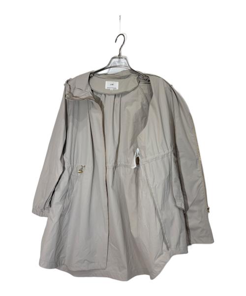 23区（ニジュウサンク）23区 (ニジュウサンク) ナイロン2WAYストレッチ フーデットアウター アイボリー サイズ:38の古着・服飾アイテム