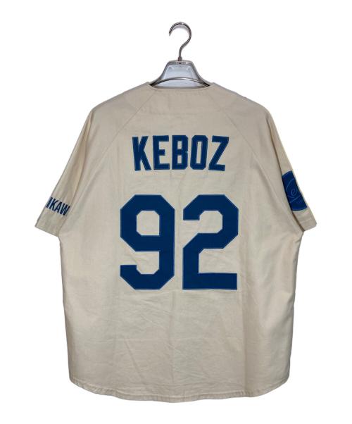 KEBOZ（ケボズ）KEBOZ (ケボズ) ASAHIKAWA ベースボールシャツ アイボリー サイズ:Ⅿの古着・服飾アイテム