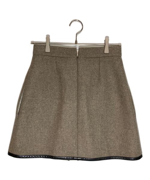 CELINE（セリーヌ）CELINE (セリーヌ) レザーパイピングウールスカート ベージュ サイズ:SIZE S (36)の古着・服飾アイテム