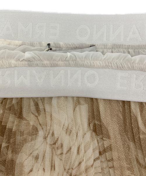 ERMANNO FIRENZE（エルマンニノフィレンツェ）ERMANNO FIRENZE (エルマンニノフィレンツェ) プリーツスカート ベージュ サイズ:-の古着・服飾アイテム
