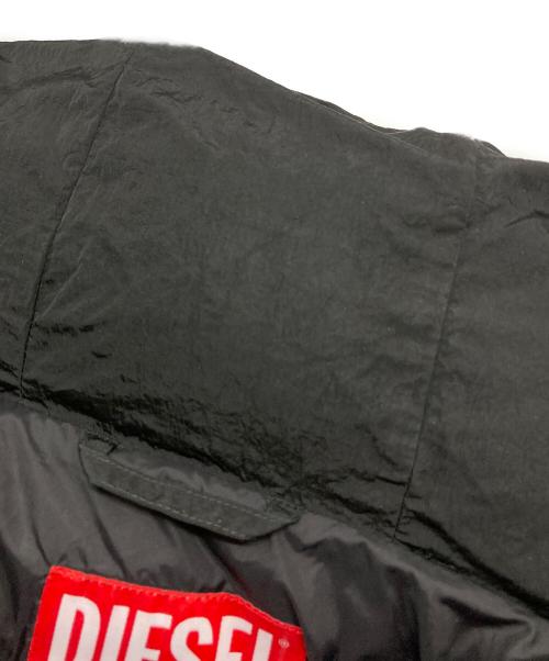 DIESEL（ディーゼル）DIESEL (ディーゼル) ダウンベスト ブラック サイズ:SIZE 38の古着・服飾アイテム